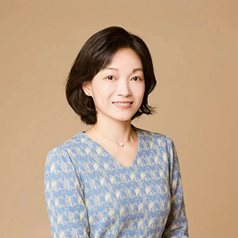 韦小冰